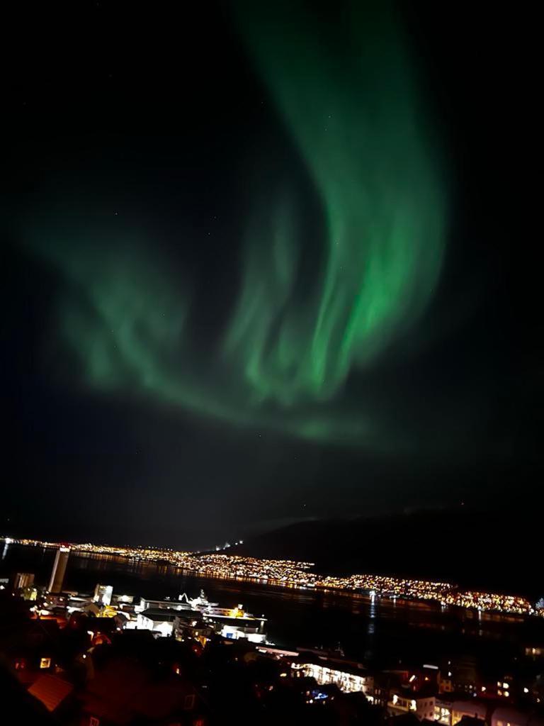 Tromso Skyline Sanctuary Apartment Exterior photo